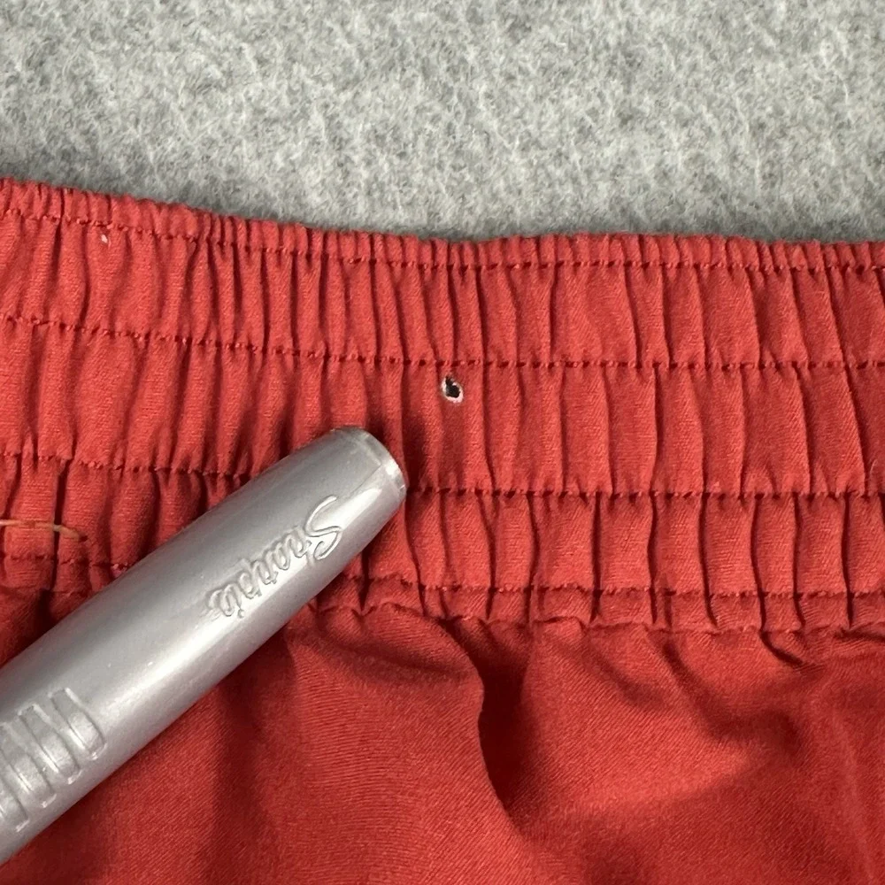 Brooks Brothers note small